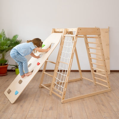 Kletterrampe aus Holz